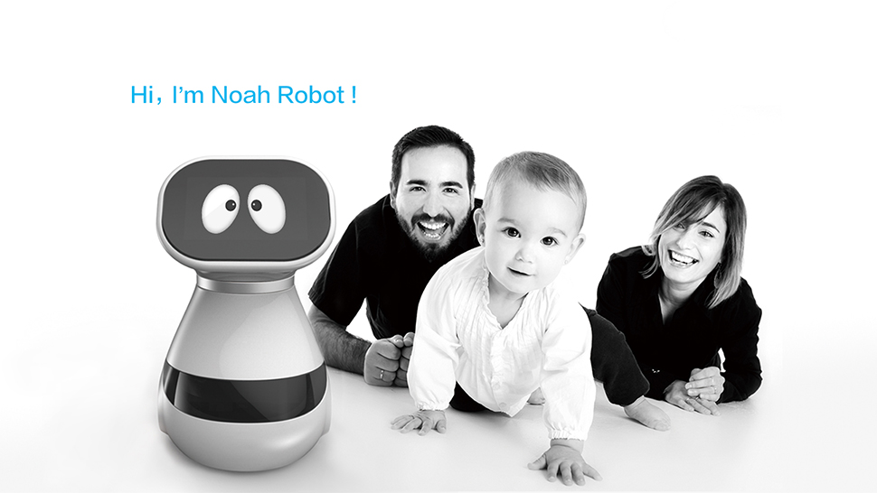 children accompany robot